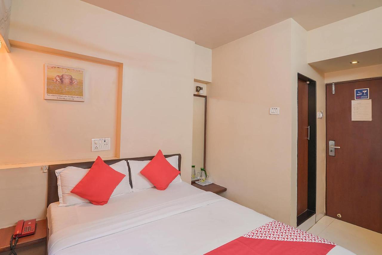 Konark Apartment Mālād Buitenkant foto